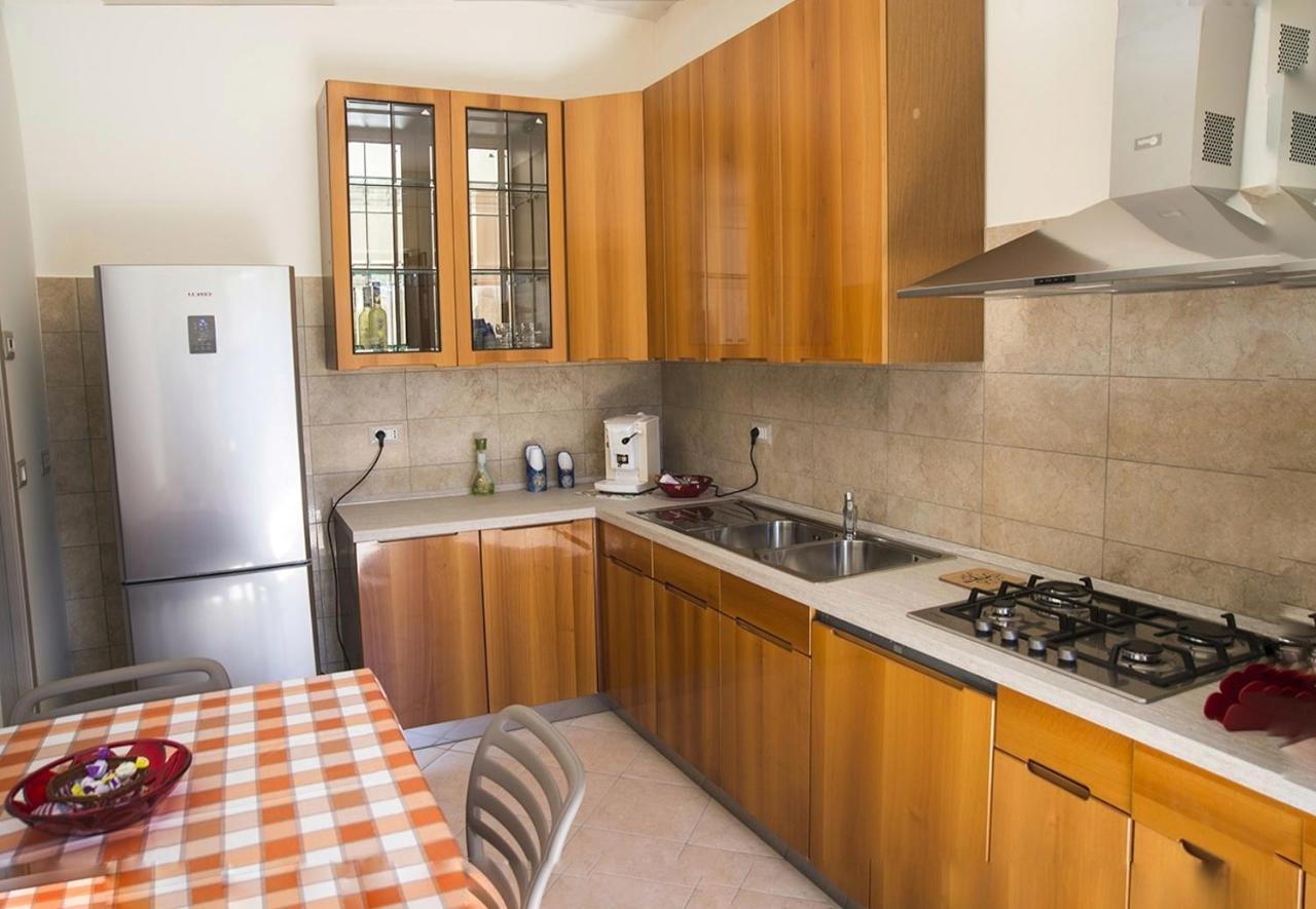 Le Pitture Casa Di Campagna Filiano Eksteriør billede