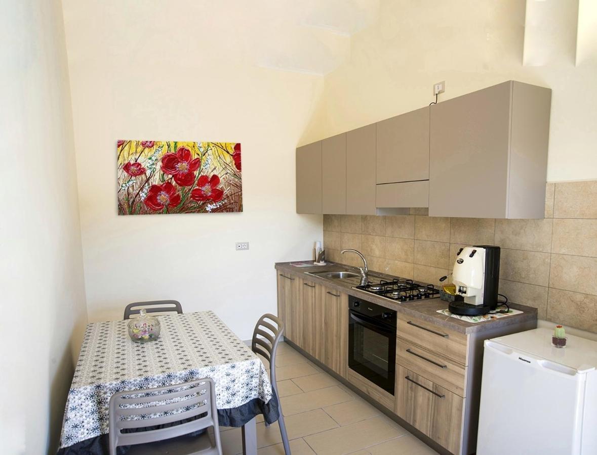 Le Pitture Casa Di Campagna Filiano Eksteriør billede